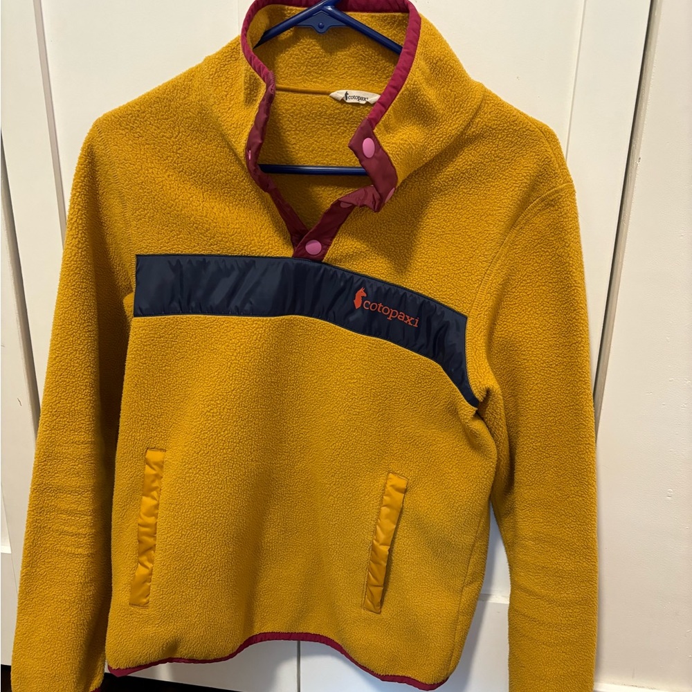 Cotopaxi Women’s Fleece